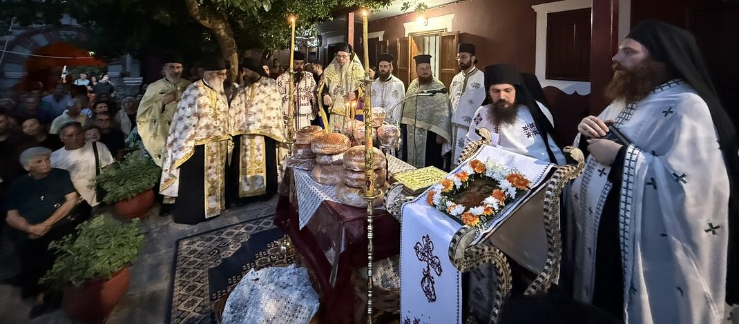 Στην Iερά Mονή Αγίου Παντελεήμονος Αγιάς ο Σεβασμιώτατος. (HXHTIKO)