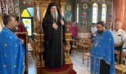 Στο Καστρί Λουτρό για την τελευταία Παράκληση ο Μητροπολίτης Λαρίσης και Τυρνάβου Ιερώνυμος.