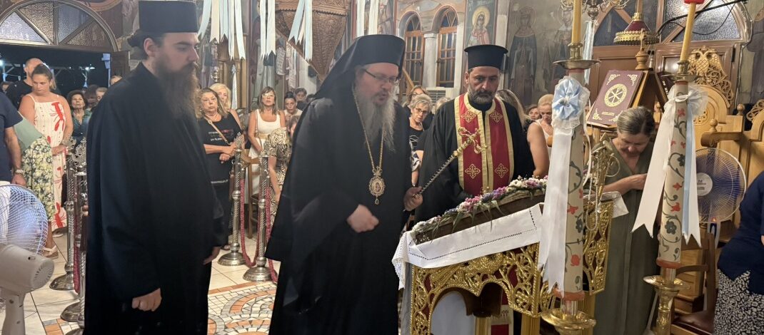 Η Μικρή Παράκληση προς την Υπεραγία Θεοτόκο στη Βελίκα Αγιάς.