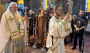 Ο Μητροπολίτης Λαρίσης και Τυρνάβου Ιερώνυμος στην ενορία Αγίου Αθανασίου Ψυχικού.